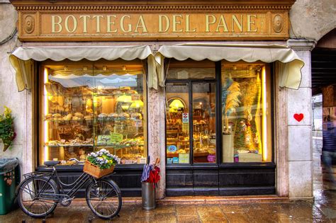 italian shops in prato.